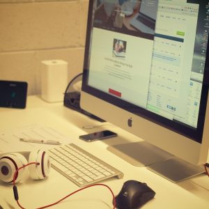 Laptop/Desktop